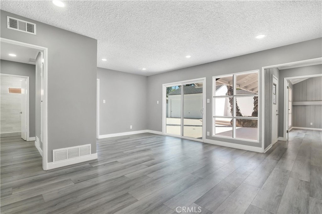 18234 Sugarman Street - Photo 3