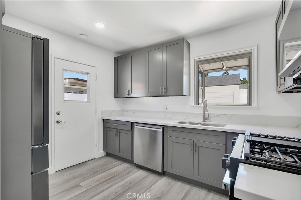 18234 Sugarman Street - Photo 6
