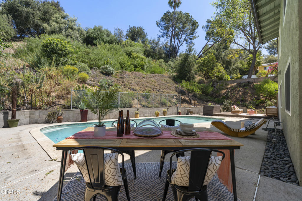 579 Acacia Street - Photo 28