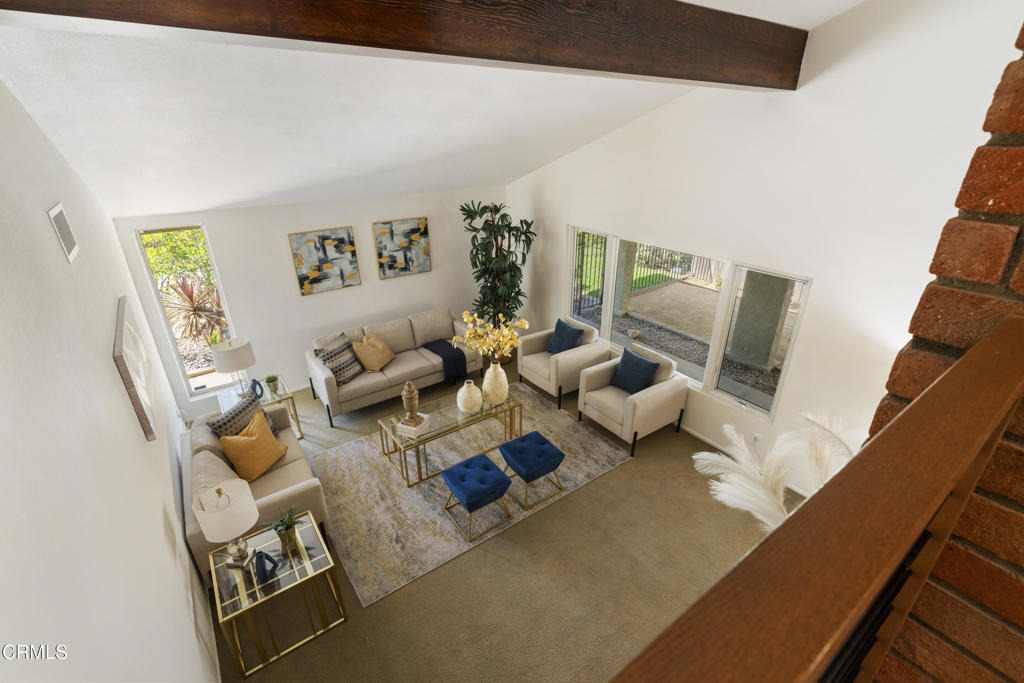 579 Acacia Street - Photo 10