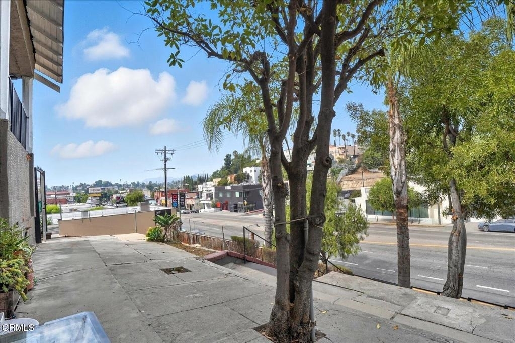 1488 W Sunset Boulevard - Photo 20