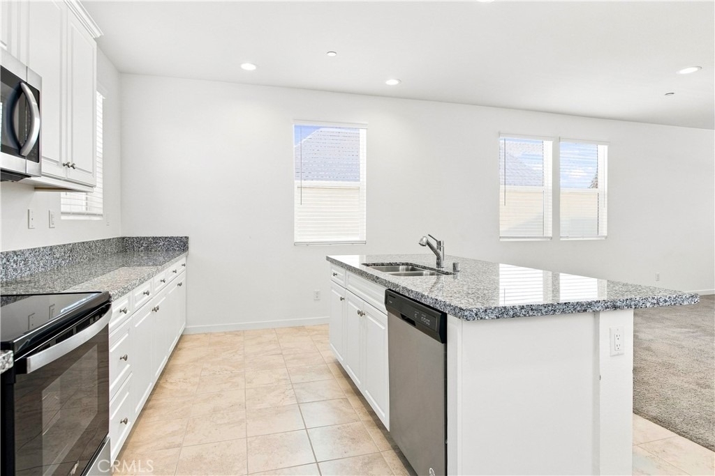 10910 Portsmouth Street - Photo 4