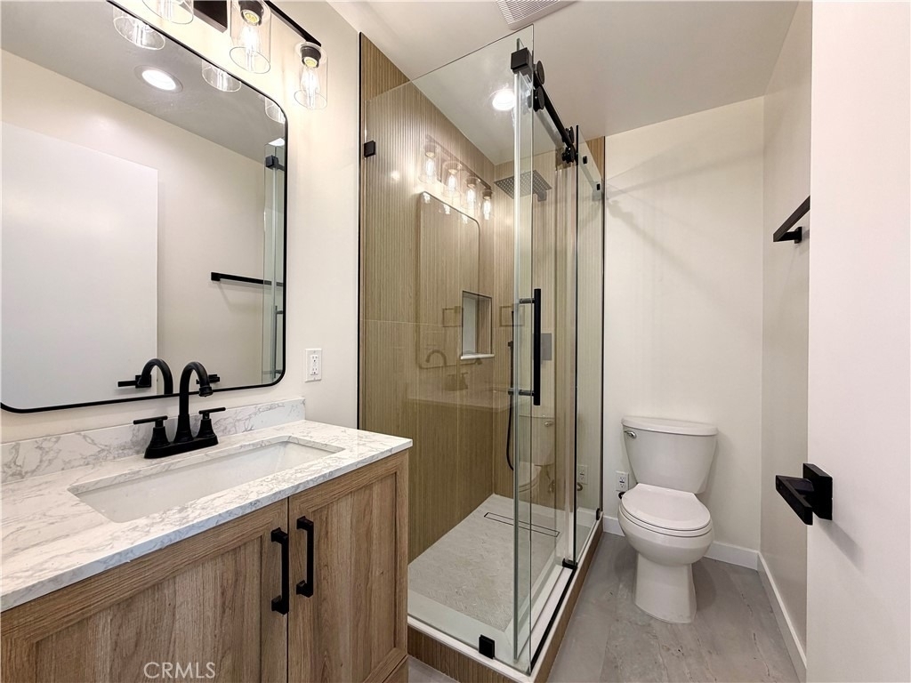 18756 Cohasset Street - Photo 5