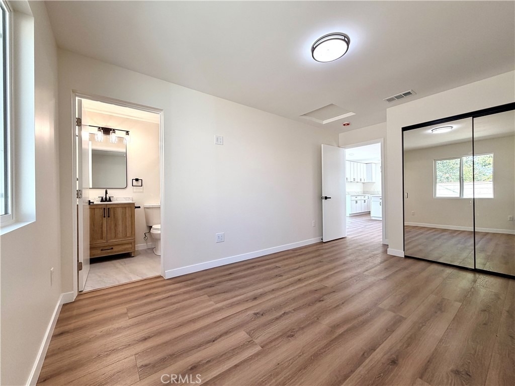 18756 Cohasset Street - Photo 6