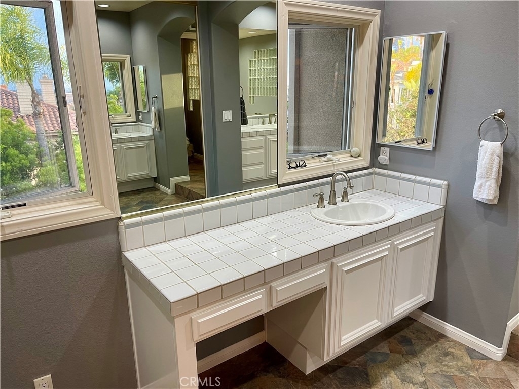 6 Emerald Glen - Photo 32