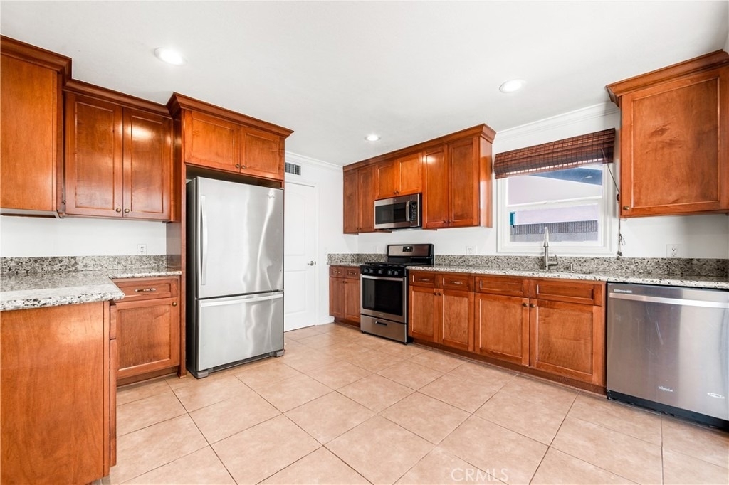 5892 Meadowlark Drive - Photo 8