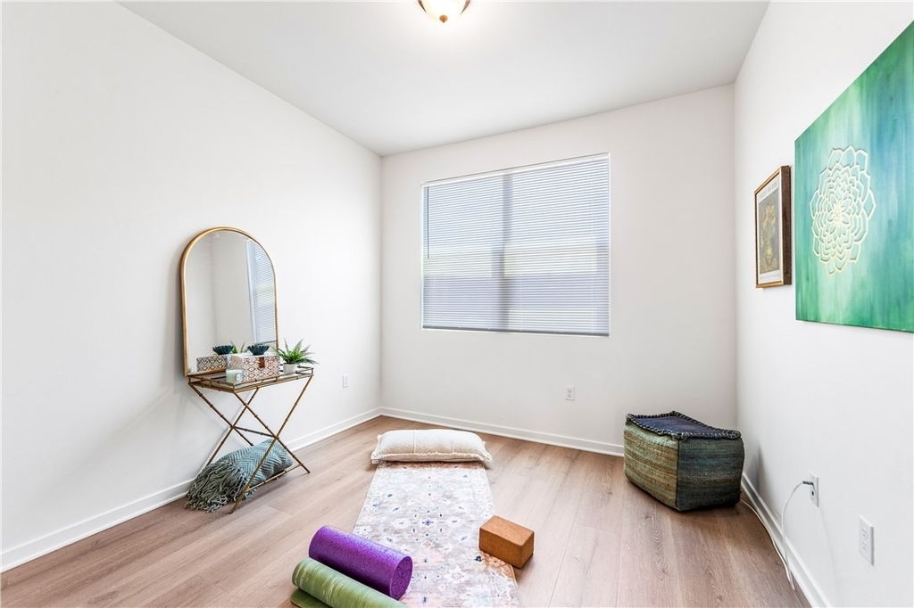 664 Colorado Circle - Photo 32