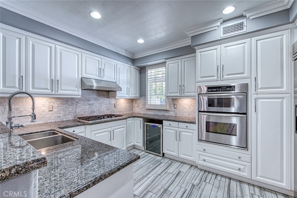 2682 Bungalow Place - Photo 5