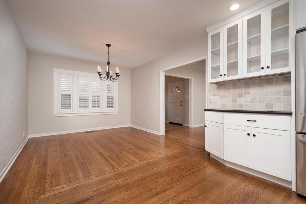 904 Paloma Avenue - Photo 5