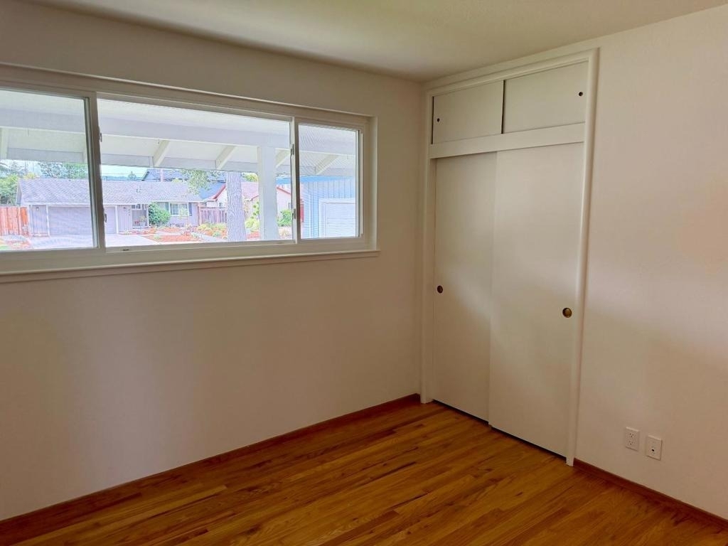 975 Inverness Way - Photo 10