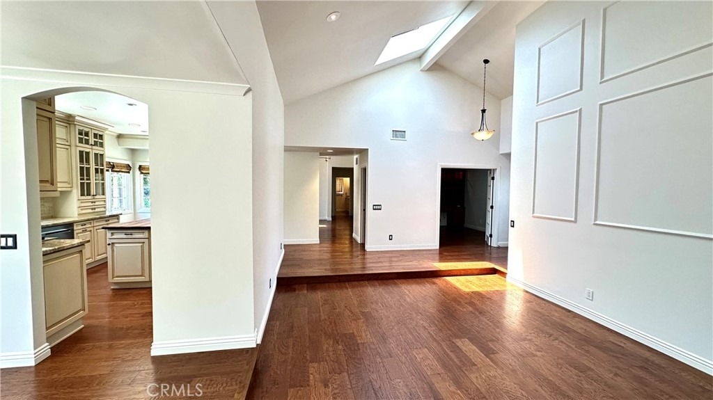 5514 E Crater Lake - Photo 3