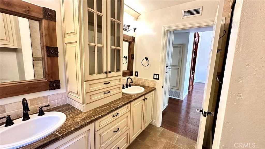 5514 E Crater Lake - Photo 20