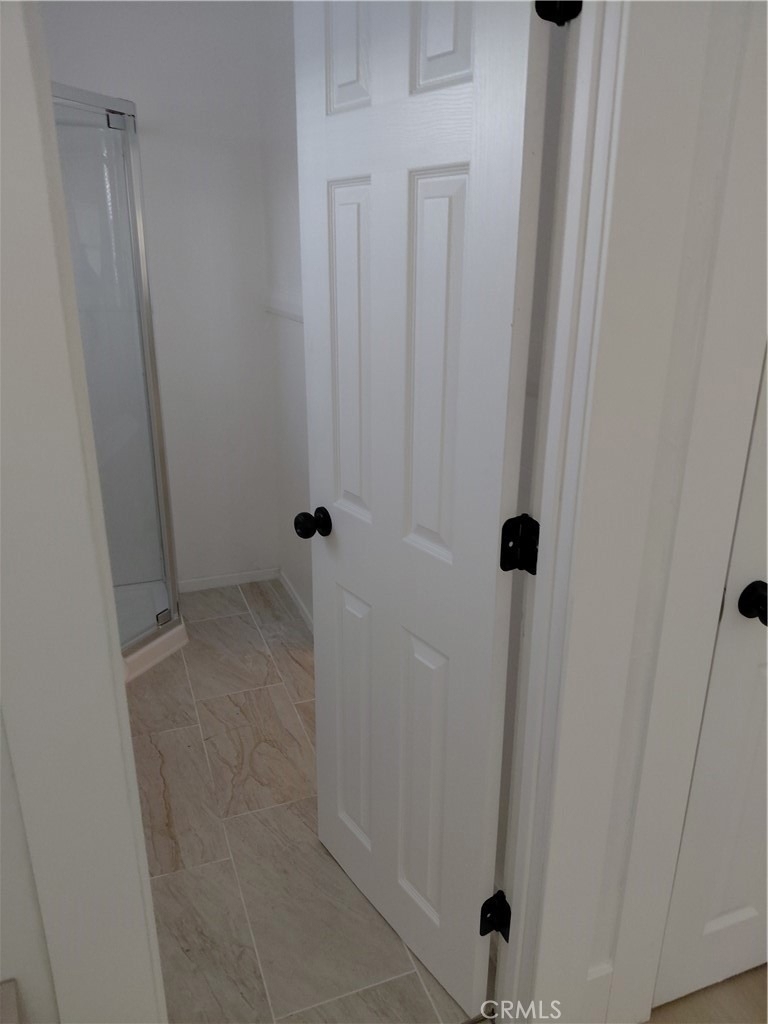 154 N 1st - Photo 4