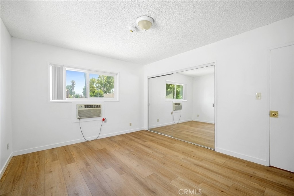 17845 Sherman Way - Photo 16