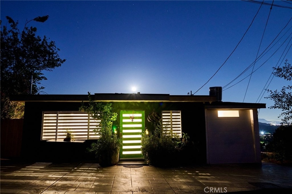 12000 Mountain View - Photo 1