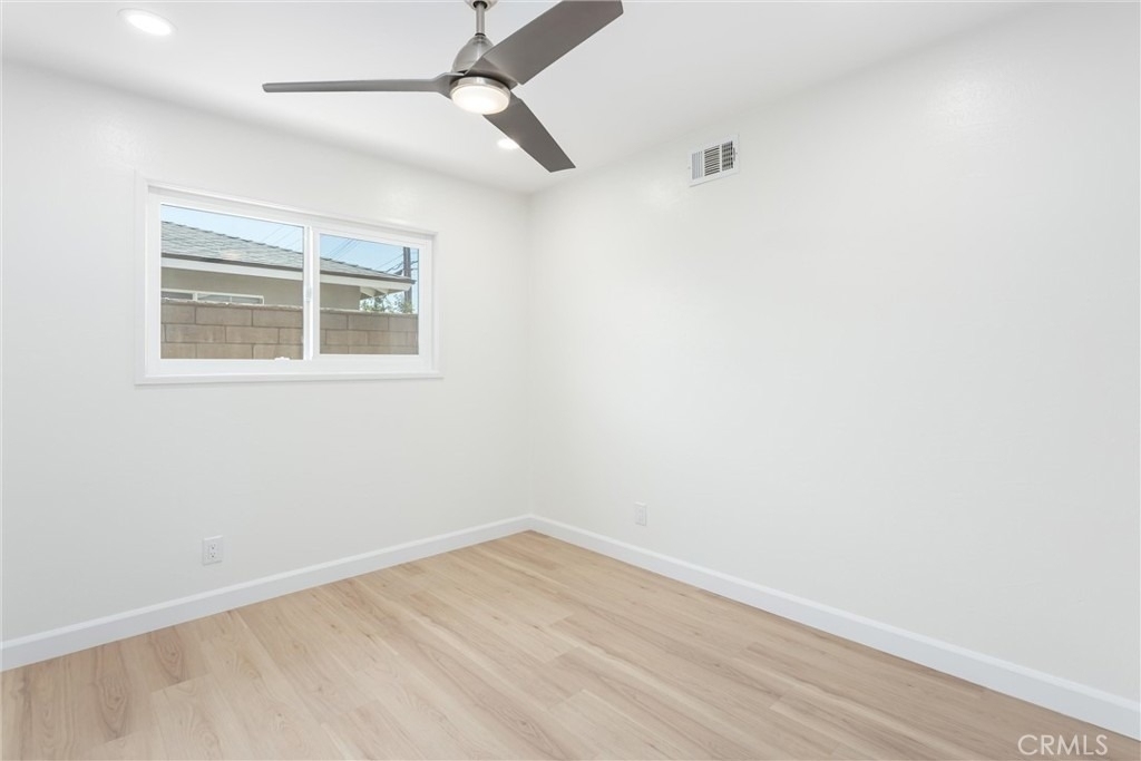 18814 Elizondo Street - Photo 14