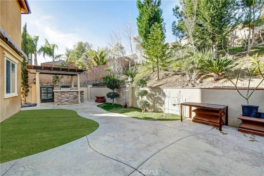 15180 Willow Wood Lane - Photo 11