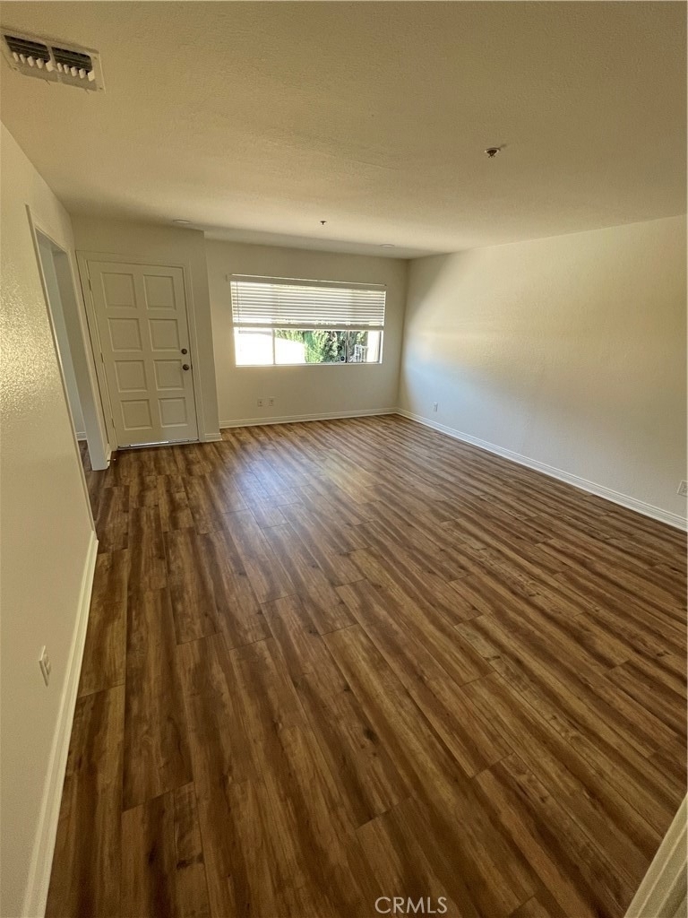 303 S Violet Avenue - Photo 5