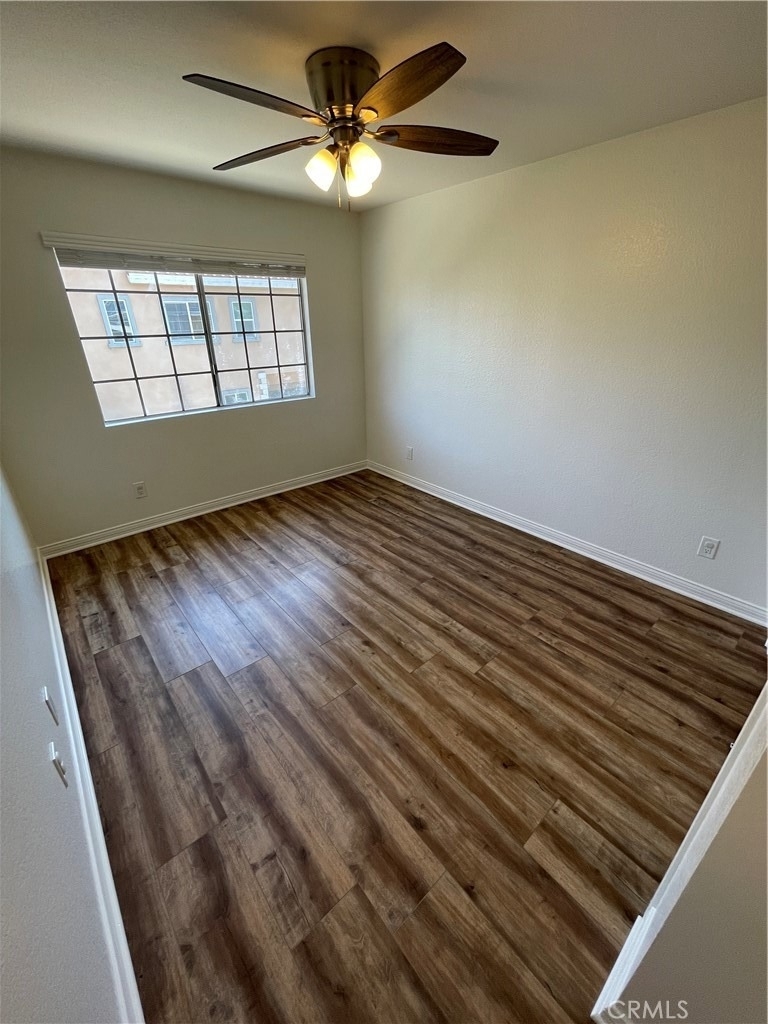 303 S Violet Avenue - Photo 13