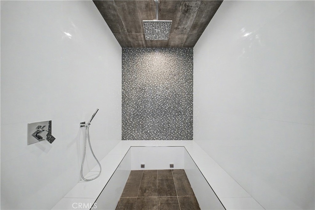 9459 Beverly Crest - Photo 52