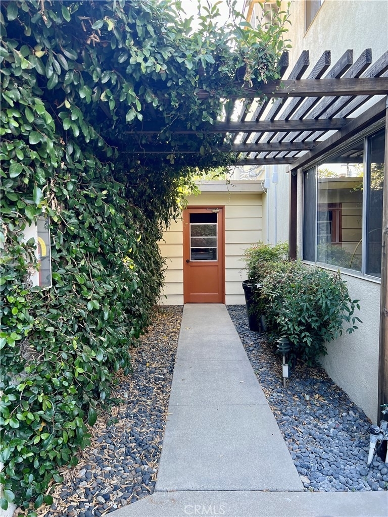 228 W Lemon - Photo 16