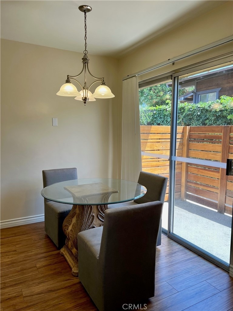 228 W Lemon - Photo 4