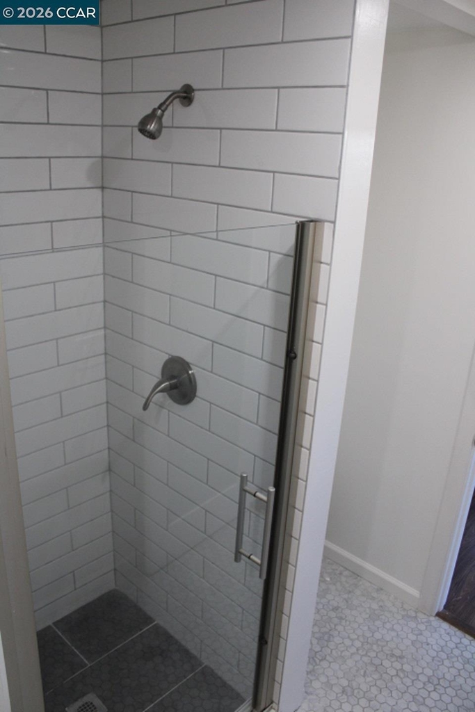 624 40th - Photo 13