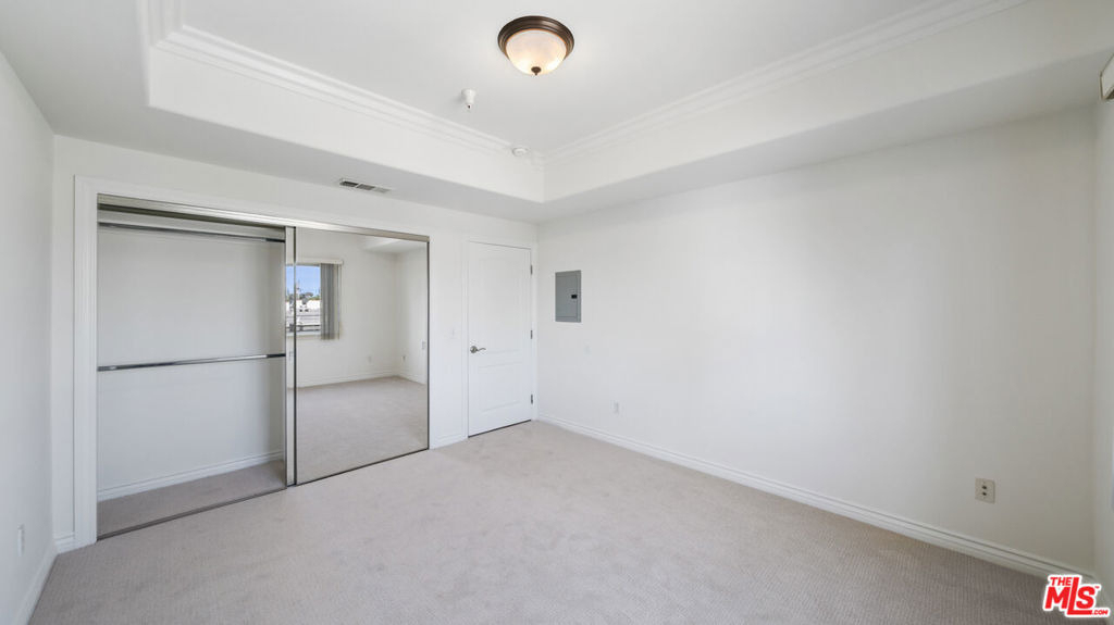 3328 Oakhurst Avenue - Photo 11