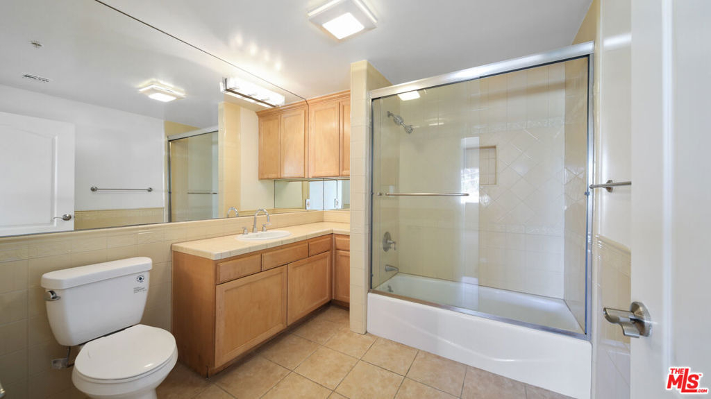 3328 Oakhurst Avenue - Photo 16