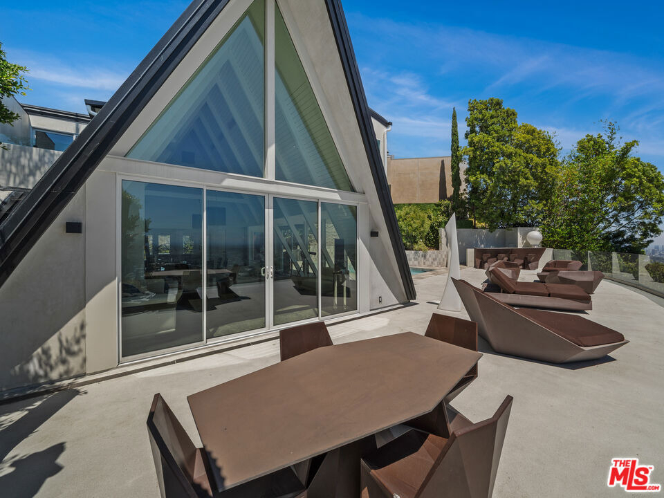 8460 Cole Crest Drive - Photo 20