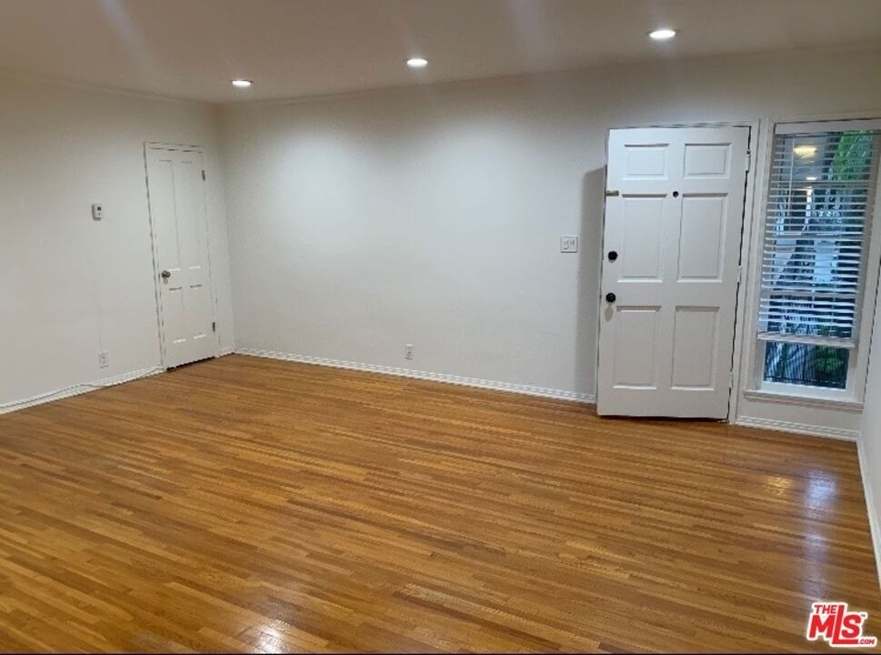 617 Ocean Avenue - Photo 2