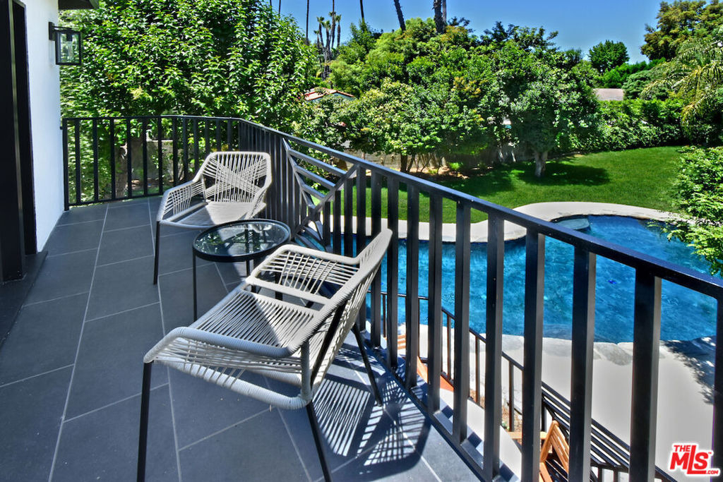 19061 Wells Drive - Photo 36