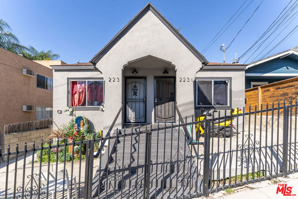221 Lake Shore Terrace - Photo 7
