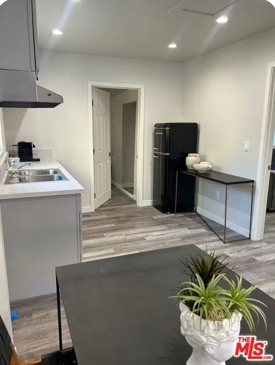 221 Lake Shore Terrace - Photo 1