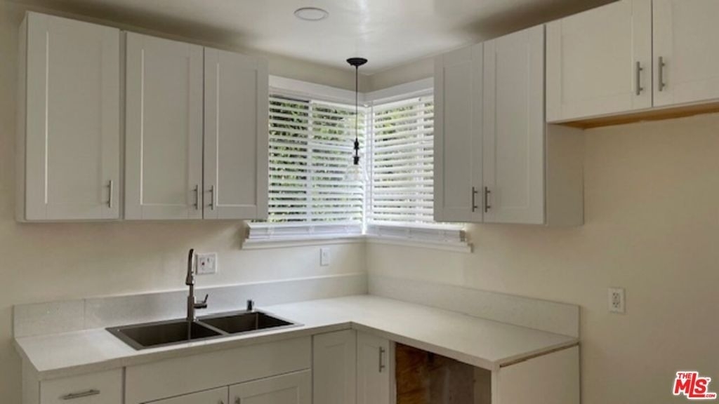 3901 W 4th Street - Photo 20