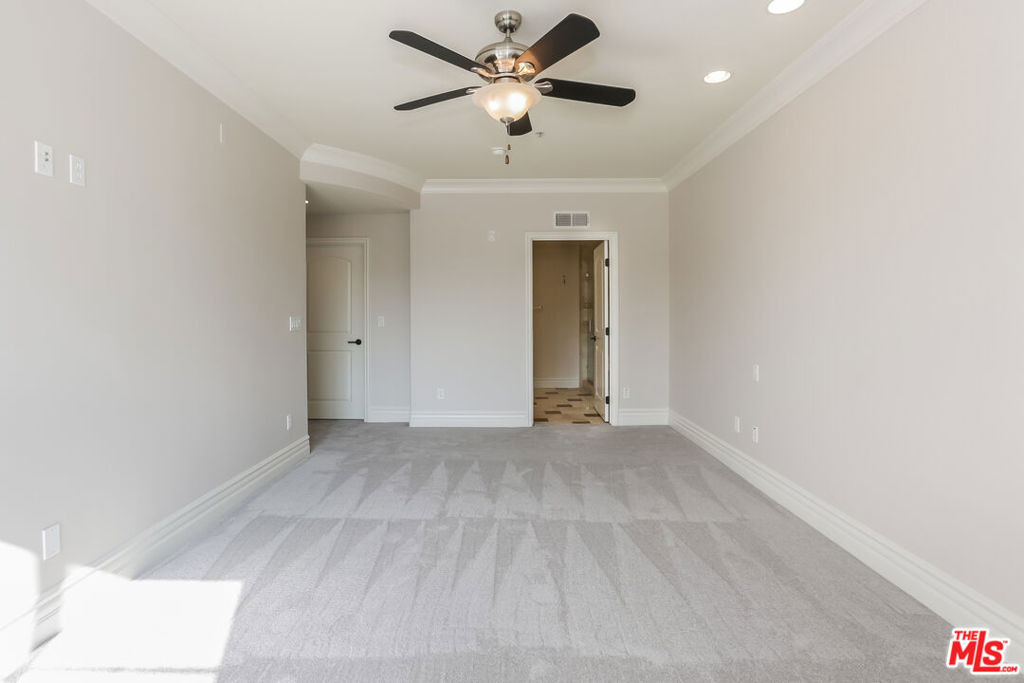 12026 Hoffman Street - Photo 23