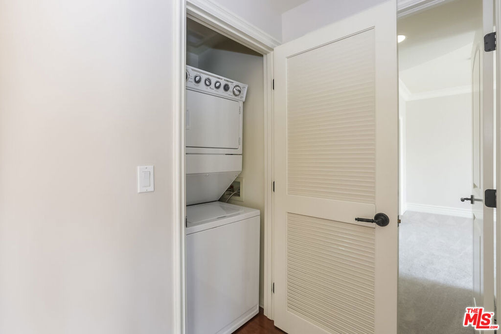 12026 Hoffman Street - Photo 16