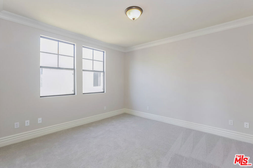 12026 Hoffman Street - Photo 17