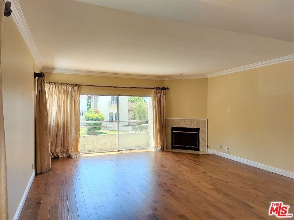 10475 Ashton Avenue - Photo 7