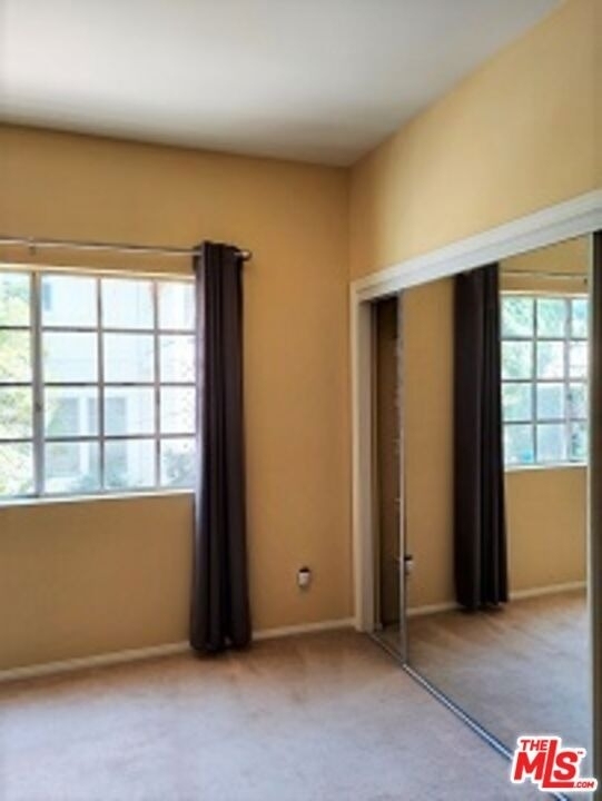 10475 Ashton Avenue - Photo 18