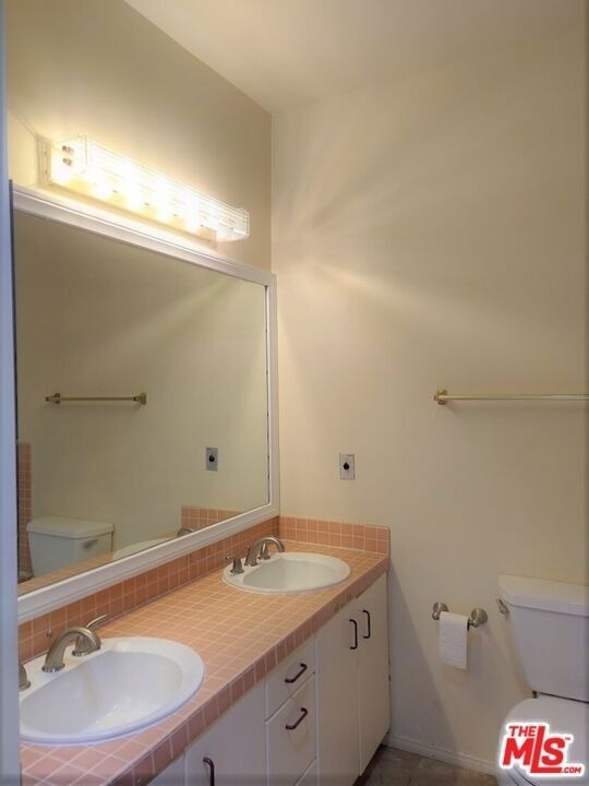 10475 Ashton Avenue - Photo 14
