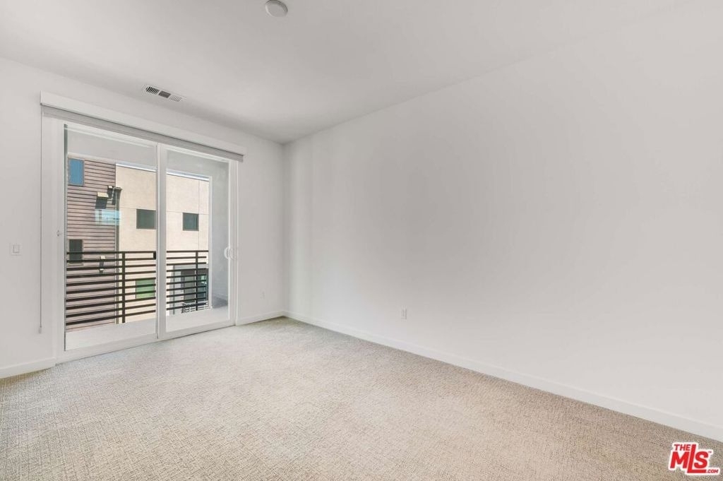 4320 Eagle Rock Boulevard - Photo 13