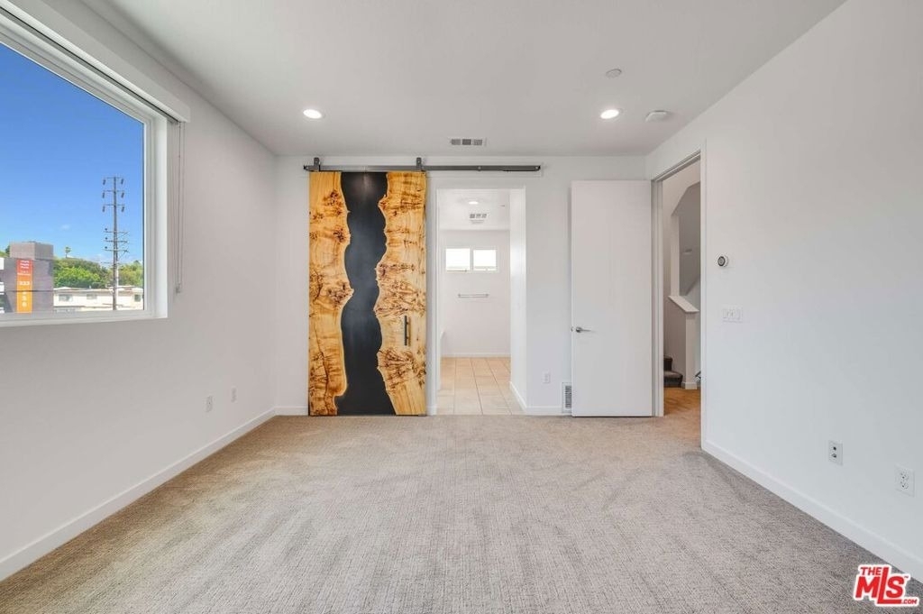 4320 Eagle Rock Boulevard - Photo 8