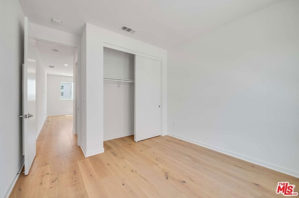 4320 Eagle Rock Boulevard - Photo 7