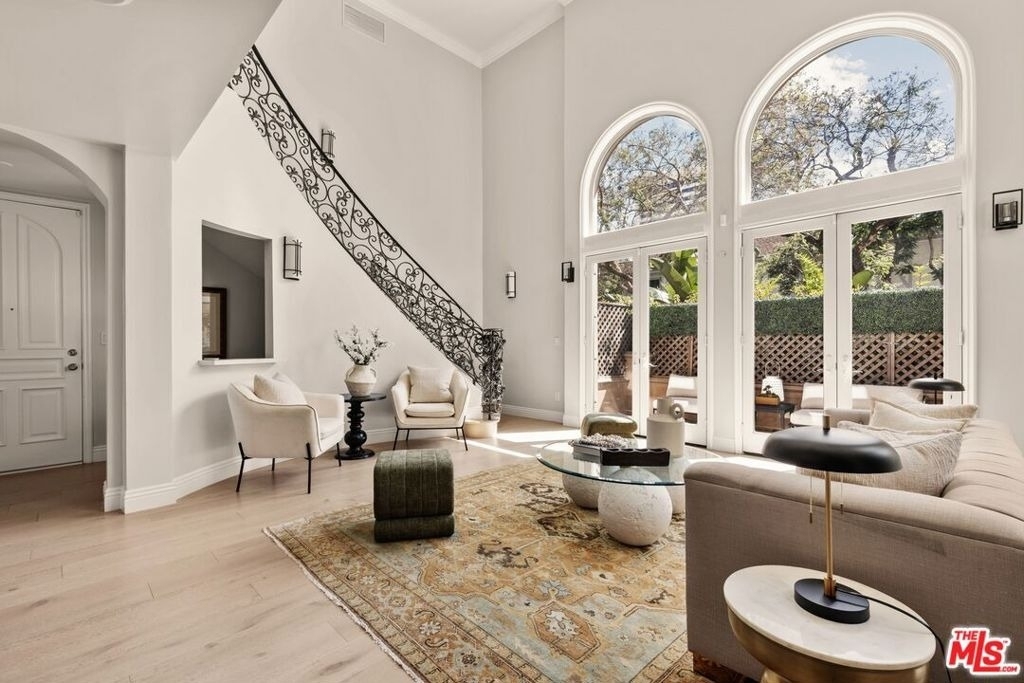 1610 Camden Avenue - Photo 1