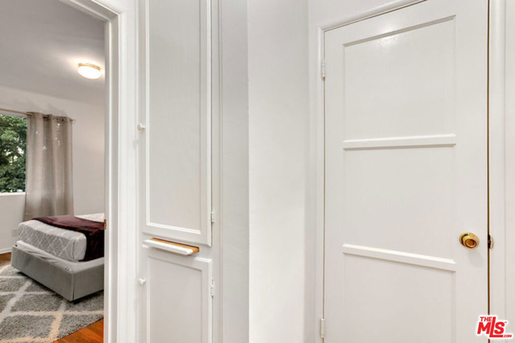2427 Centinela Avenue - Photo 14