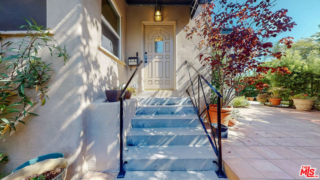 9001 Lloyd Pl - Photo 3