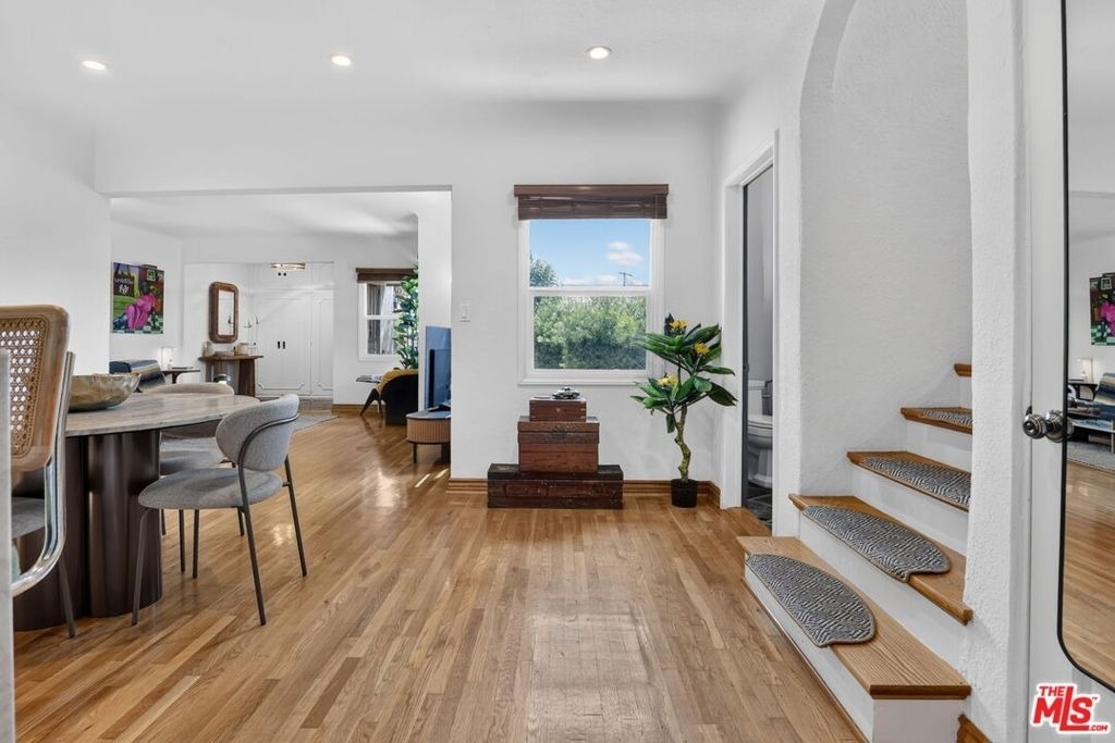 9001 Lloyd Pl - Photo 8