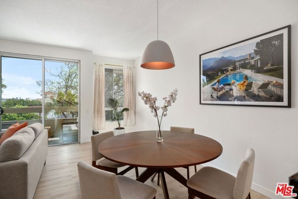 8960 Cynthia Street - Photo 10