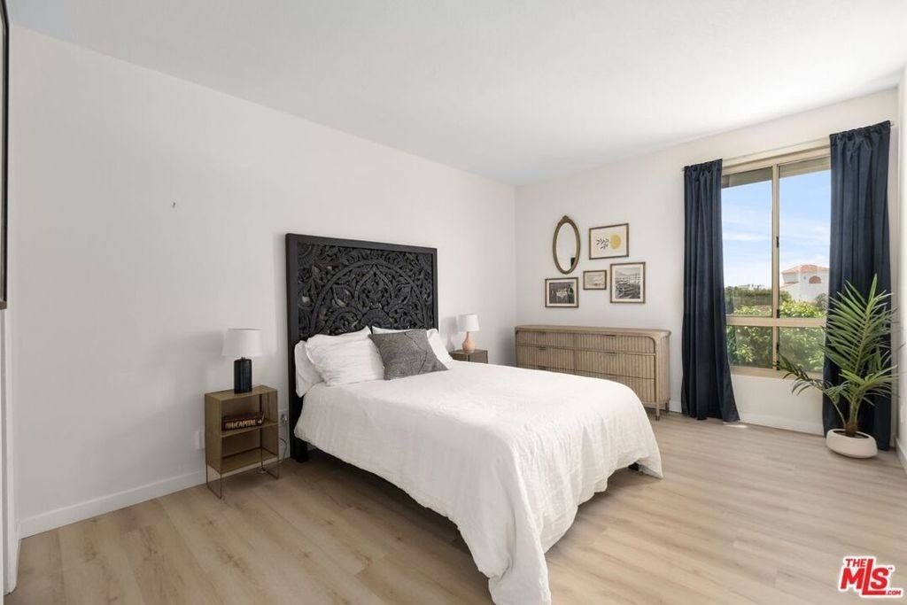 8960 Cynthia Street - Photo 16